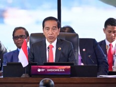 Viral Gaya Santai Presiden Jokowi Nonton Fast X di Bioskop