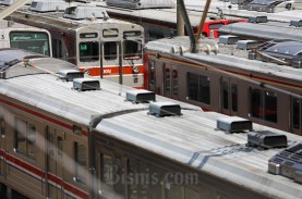 Impor KRL Bekas Menggantung, Luhut Belum Ambil Keputusan