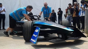 Panasnya Jakarta Bikin Pembalap Formula E Bawa Kolam Renang Pribadi