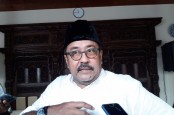 Viral Turis Asing di Bali Langgar Etika, Rano Karno Sentil Sandiaga Uno