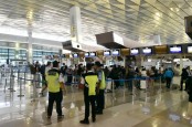 LIBUR PANJANG WAISAK : Moda Udara dan KA Makin Sibuk