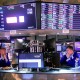 DPR AS Loloskan RUU Pagu Utang, Wall Street Ditutup Menguat