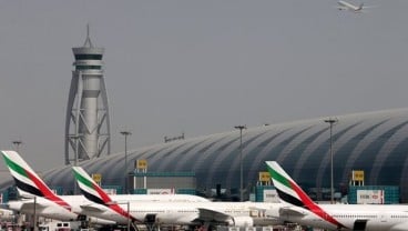 Jokowi Kalah, Segini Gaji dan Fasilitas Pilot Emirates per Bulan