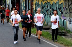 Ganjar Safari Politik ke Cirebon, Hadiri Konsolidasi…