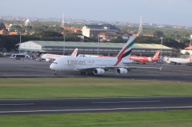 Pesawat Raksasa A380 Bolak-balik Dubai-Denpasar Angkut…
