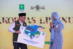 Danone Indonesia Berikan Kendaraan Tanggap Bencana Kepada LPBI NU