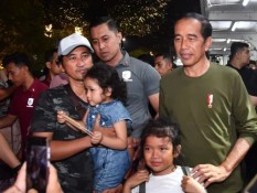 Tatkala Jokowi Berjalan Kaki di Malioboro Sabtu 3 Juni 2023