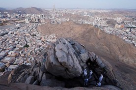 Cuaca Arab Saudi 'Mendidih', Calon Jemaah Haji Diberi…