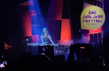 Aksi Panggung Stacey Ryan Sihir Penonton di Java Jazz Festival 2023