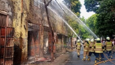 Kebakaran Ruko di Kwitang, Kerugian Rp50 Juta