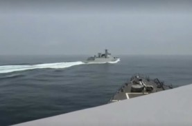 Kapal Perusak AS Vs Kapal Perang China Tegang di Selat…