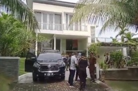KPK Geledah Rumah Mewah Andhi Pramono di Batam
