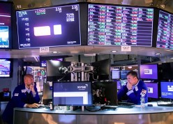 Wall Street Menguat Jelang Pertemuan The Fed