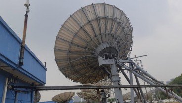 TEKNOLOGI INFORMASI : 11 Stasiun Bumi Dukung Satelit Satria-1