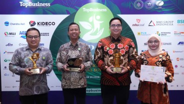 Jalankan CSR Inovatif, PTBA Borong 3 Penghargaan TOP CSR Awards