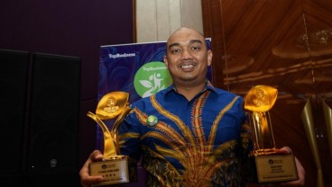 Komitmen Program TJSL Berkelanjutan, MUJ Sabet Penghargaan