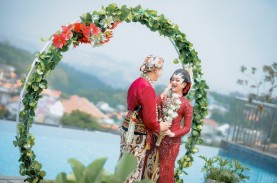 Merayakan Pernikahan di Grand Edge Hotel Semarang…