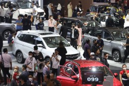 Lirikan Investor Asing di Balik Pemenuhan Modal Minimal Multifinance