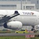 Pesawat Eva Air dan Thai Airways Tabrakan di Bandara Tokyo, Sayap Patah
