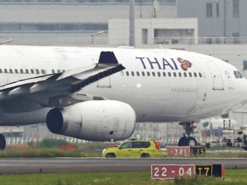 Pesawat Eva Air dan Thai Airways Tabrakan di Bandara Tokyo, Sayap Patah