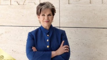 Phebe Novakovic, CEO General Dynamics yang Termasuk Dalam Top CEO