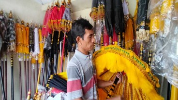 Napas Perajin Payung Tradisional di Bali Diperpanjang KUR