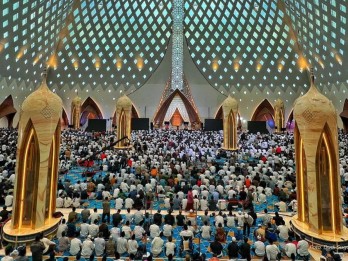 Viral Ridwan Kamil Curhat 7 Ribu Al Quran di Masjid Al Jabbar Hilang, Kok Bisa?
