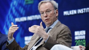 Mantan CEO Google Eric Schmidt Beli Kapal Mewah Konglomerat Rusia Rp1 Triliun