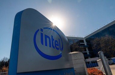 Saham Intel Turun 6 Persen Usai Umumkan Bakal Produksi Chip