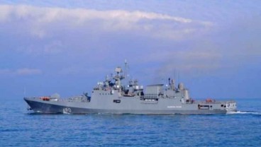 Cerdik! Rusia Cat Ulang Kapal Perang untuk Kelabuhi Militer Ukraina