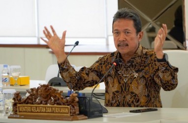 Menteri KKP Ogah Buru-Buru Bicara Ekspor Pasir Laut