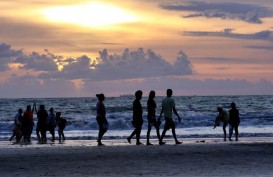 Gelombang Laut Tinggi Berpotensi Terjadi di Kuta dan Nusa Dua