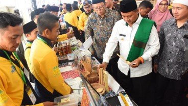 Pionir! 16 Provinsi Adopsi Program OPOP Jawa Barat