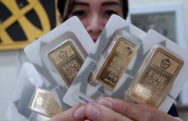 Harga Emas Antam dan Emas Global Hari Ini Turun, Risiko Inflasi Menghantui