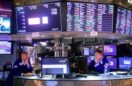 Wall Street Menghijau Berkat Data Ekonomi AS Tetap Tangguh