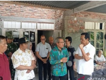 Gempa Yogyakarta: Sri Sultan Minta Warga Gotong Royong Perbaiki Rumah Rusak