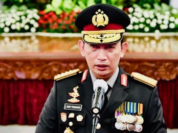 Di Depan Jokowi, Kapolri Minta Maaf Atas Perbuatan Polisi yang Sakiti Hati Masyarakat