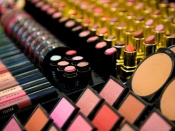 BPOM Rilis 13 Kosmetik Ilegal, Simak Tips Mudah Mengenali Makeup Berbahaya