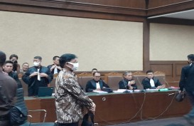 Kasus Korupsi BTS: Johnny G Plate Bantah Seret Nama Jokowi