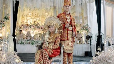 Pakaian Adat Jambi Pria dan Wanita Lengkap dengan Aksesorisnya