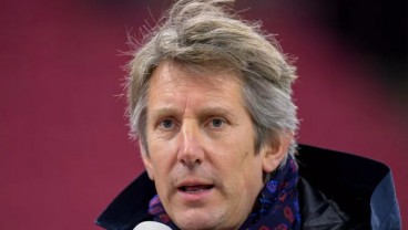 Legenda MU Edwin van der Sar Masuk ICU Akibat Pendarahan Otak
