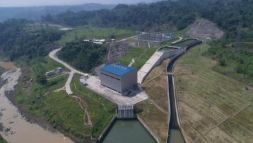 Kurangi Ketergantungan Fosil, PLN Operasikan 5,6 GW PLTA & PLTMH