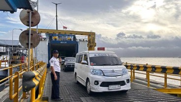 Macet Total! Kendaraan Ini Dilarang Lewat Ketapang hingga 17 Juli