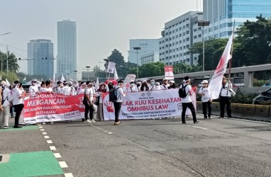 RUU Kesehatan Akan Disahkan, Puluhan Ribu Nakes Siap Demo di Senayan