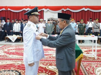 Usai Dilantik, Gubernur Riau Minta Bupati Kuansing Tuntaskan Persoalan di Daerah