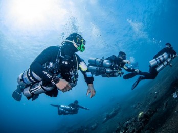 Tips Olahraga Ekstrem Cave Diving