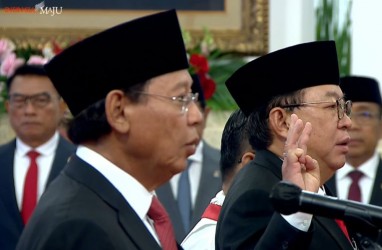 Jokowi Resmi Lantik Djan Faridz dan Gandi Sulistiyanto Jadi Wantimpres