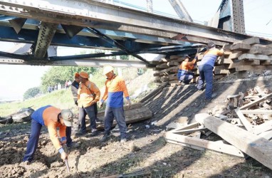 Kecelakaan KA Brantas, Dua Jalur KA di Semarang Kembali Normal