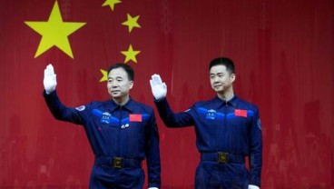 China akan Luncurkan Pesawat Antariksa dengan 7 Awak pada 2027