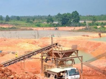 Menko Airlangga: Hilirisasi Bauksit Tambah Rp52 Triliun ke Pendapatan Negara